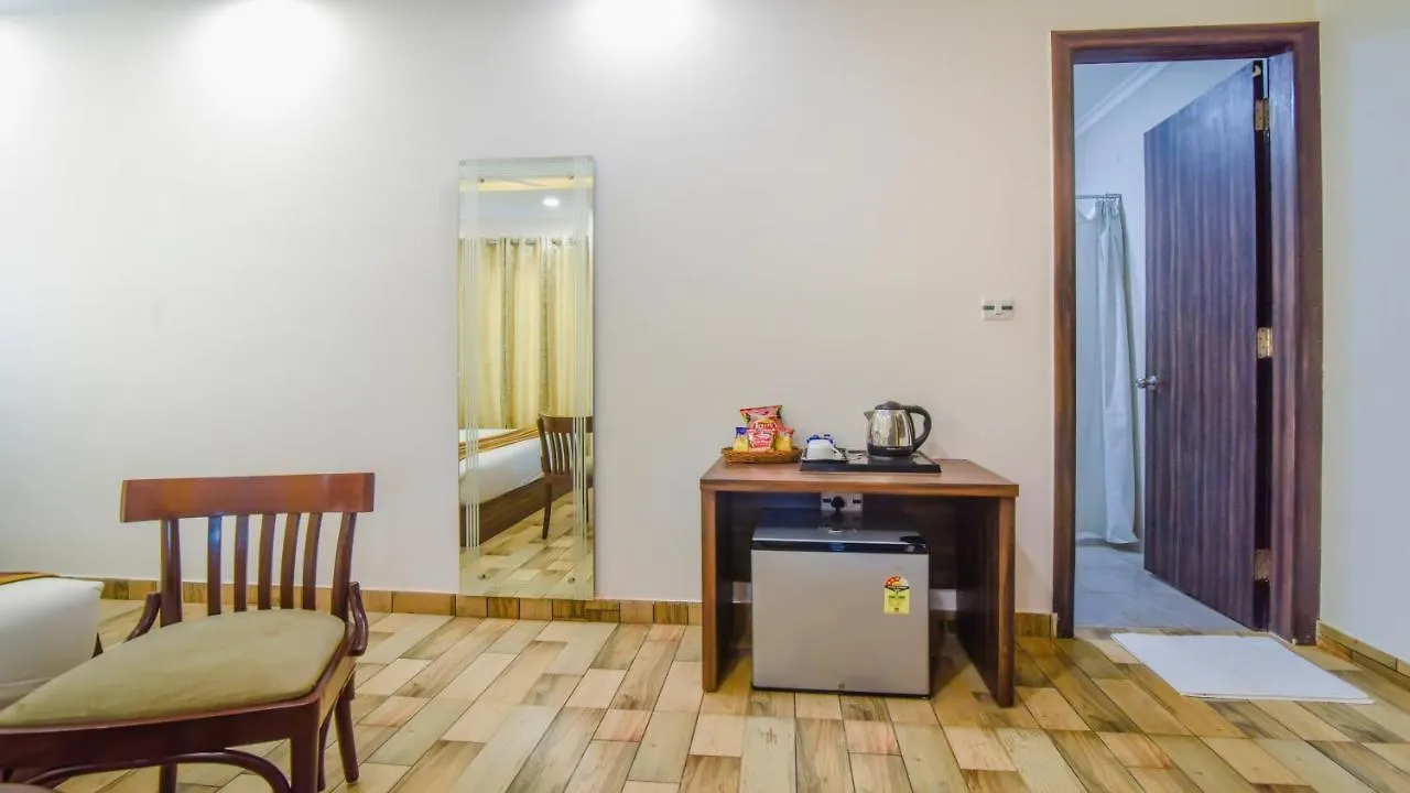 Royal Residence Galleria غورغاون 3*,  الهند